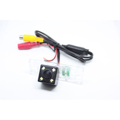 Камера за задно виждане за Nissan QASHQAI / X-Trail / Peugeot 206 / 406 / 207 / 307 sedan