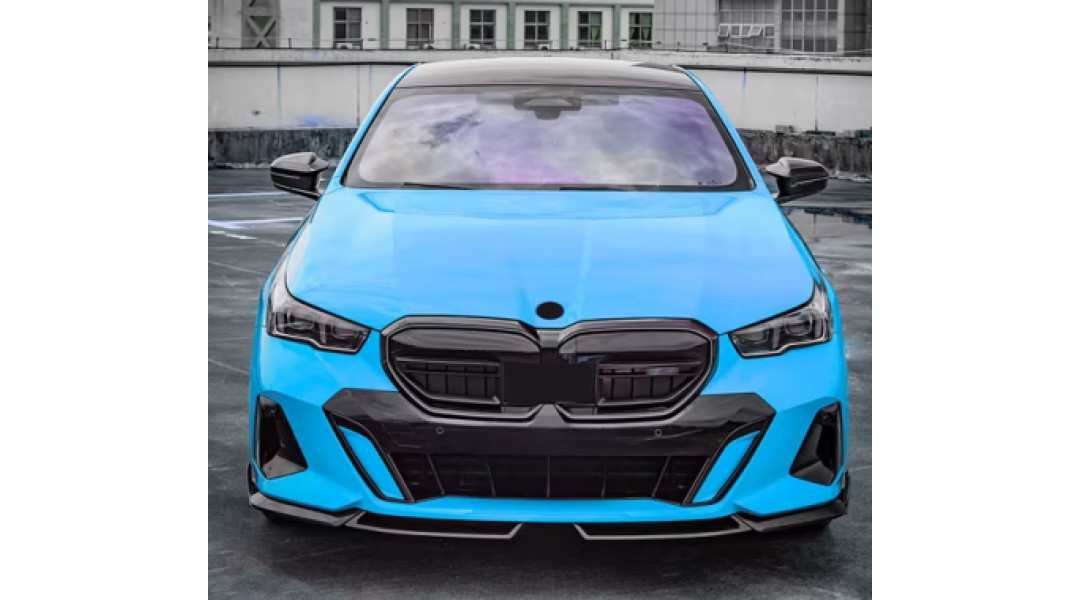 Добавка предна броня за BMW G60 / G68 (2024+) M-Performance design - черен гланц