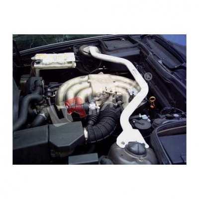 BMW 5-Series E34 88-95 UltraRacing предна Горна разпънка