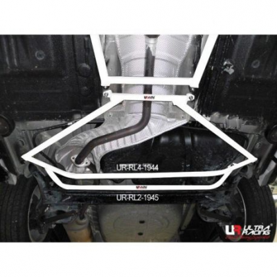 Nissan Almera 1.5 11+ UltraRacing 4-точки Задна долна разпънка